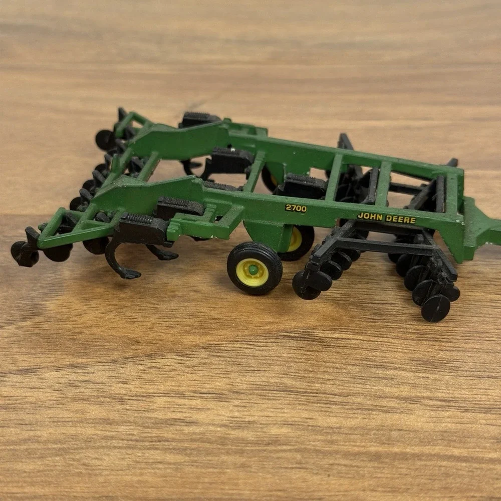 ERTL john deere